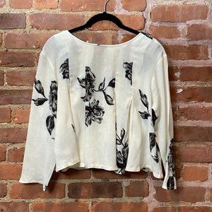 Urban Outfitters B&W Floral Crop Top